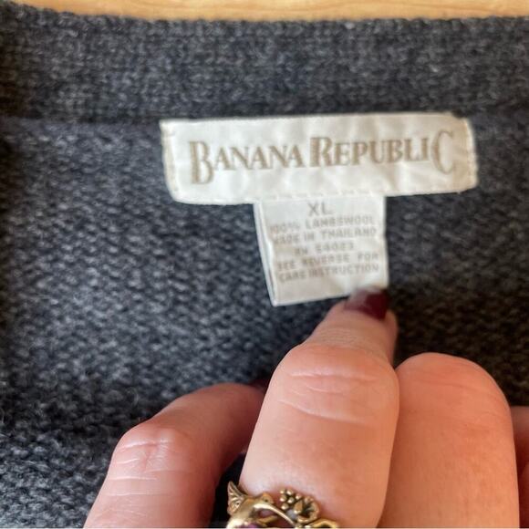 Vintage |Banana Republic| 100% Lambswool Men’s Cardigan Sweater Size XL - Picture 3 of 7